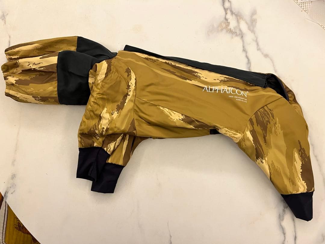 ALPHAICON ドッグガードエアＬ　クリーニングと防水済み