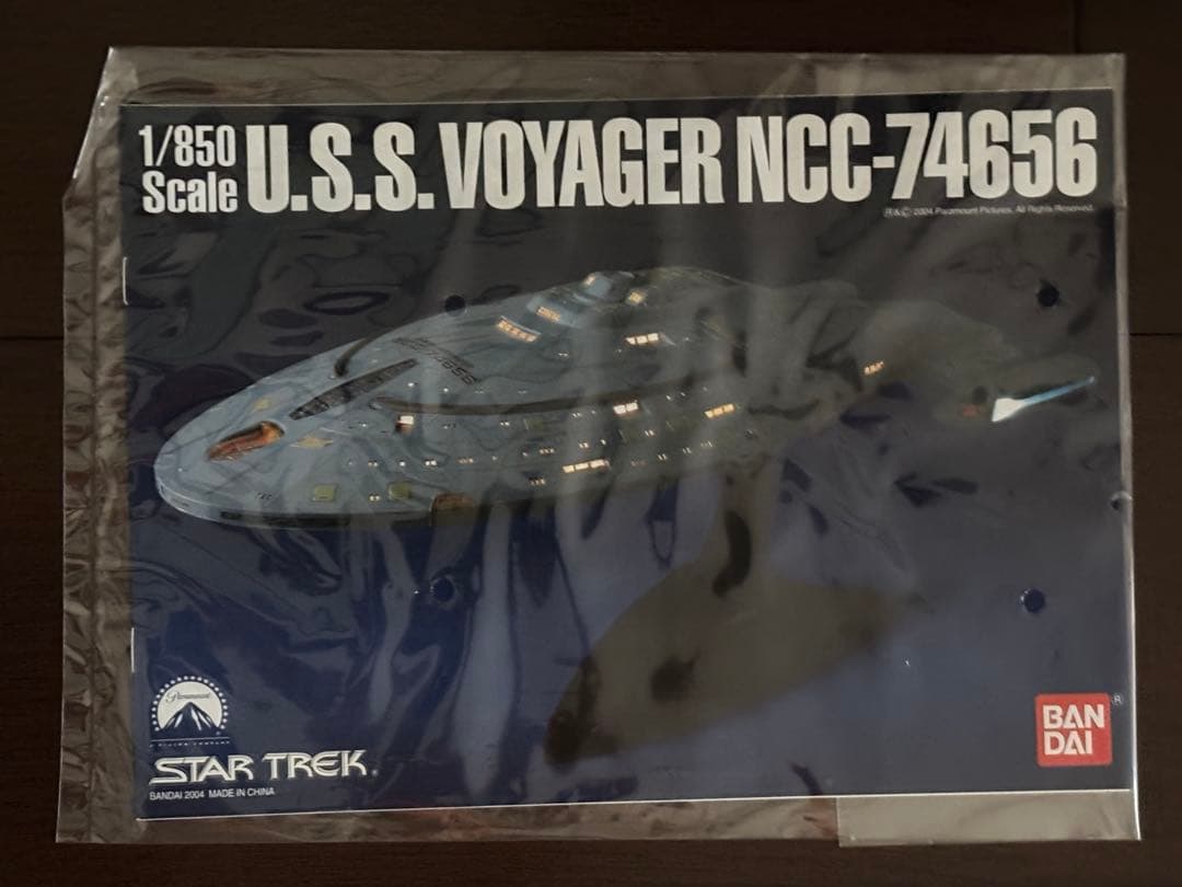 スタートレック U.S.S. Voyager NCC-74656 内袋未開封