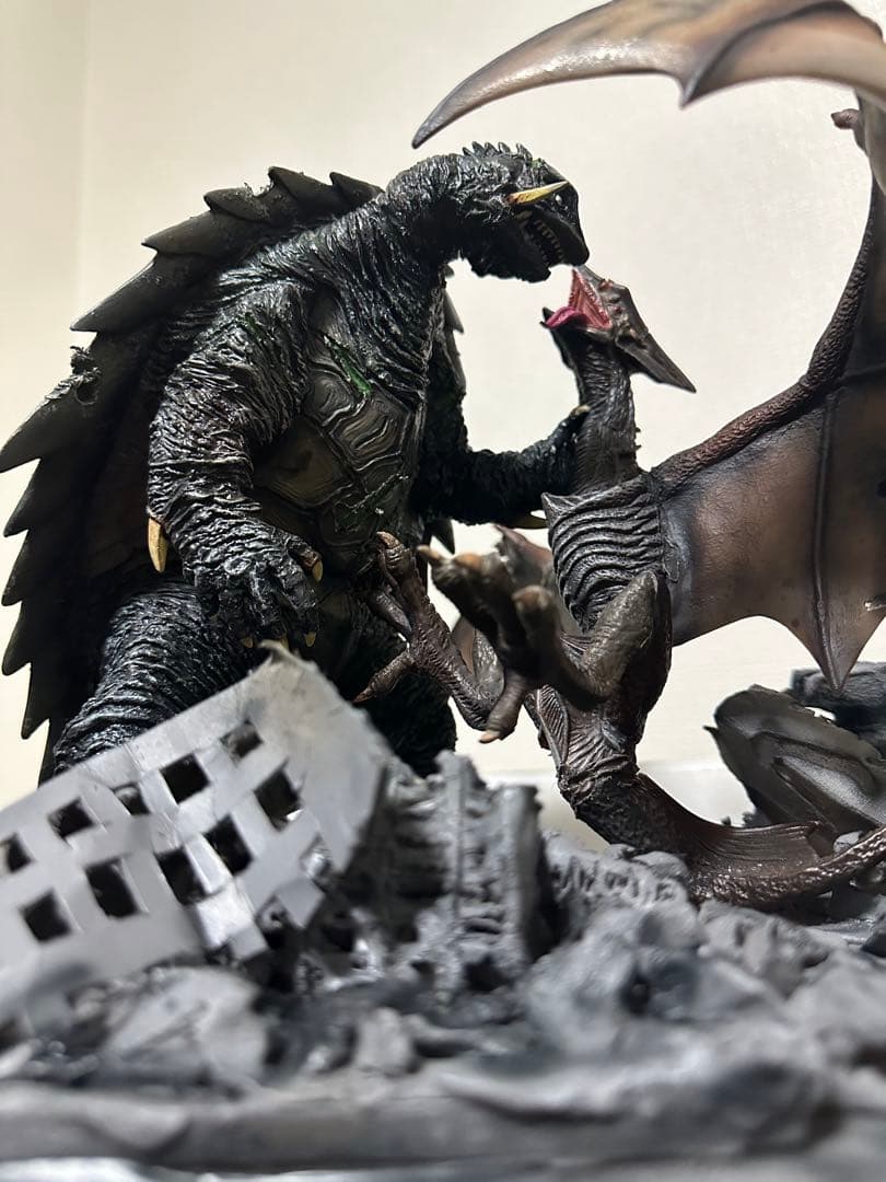 海洋堂　ガメラ3 ギャオス駆除イメージジオラマ　ソフビ完成品