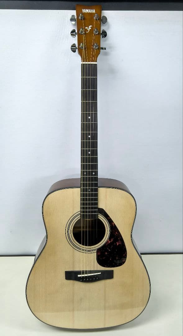 YAMAHA アコースティックギターF600