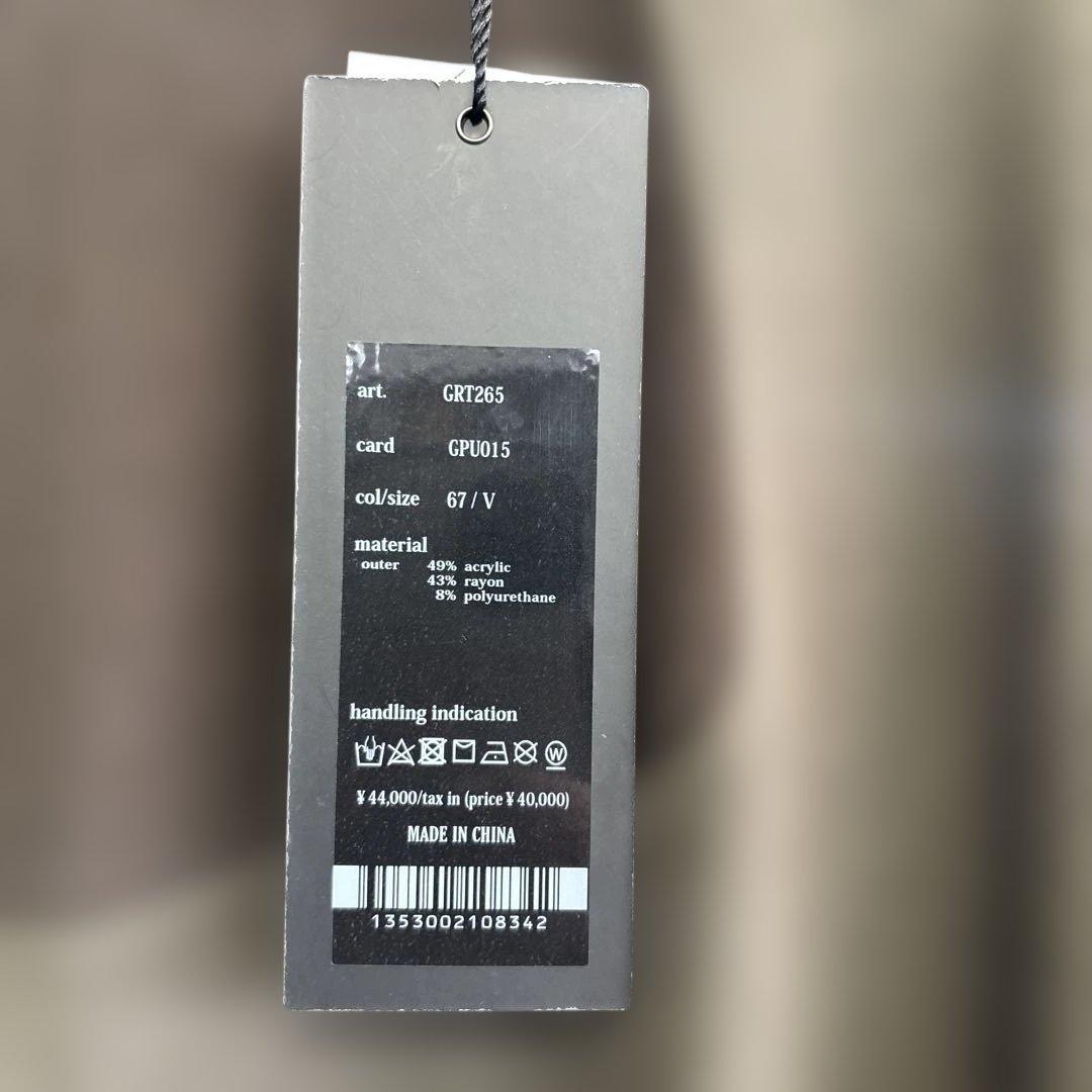 ウノピューウノウグァーレトレ　モックネックシャツ　サイズL 新品