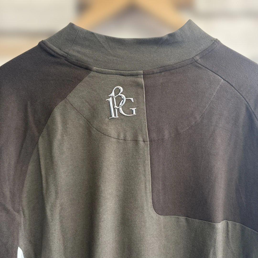 ウノピューウノウグァーレトレ　モックネックシャツ　サイズL 新品