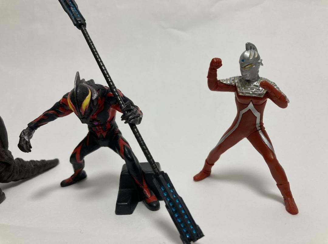 DG ウルトラマン 第2弾 4種セット ザラガス ベリアル ウルトラセブン