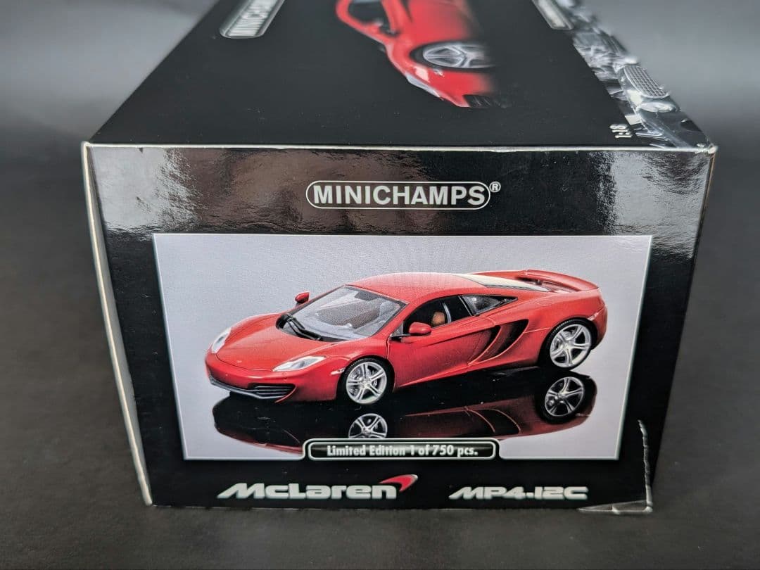 ミニチャンプス 1/18 McLaren MP4-12C