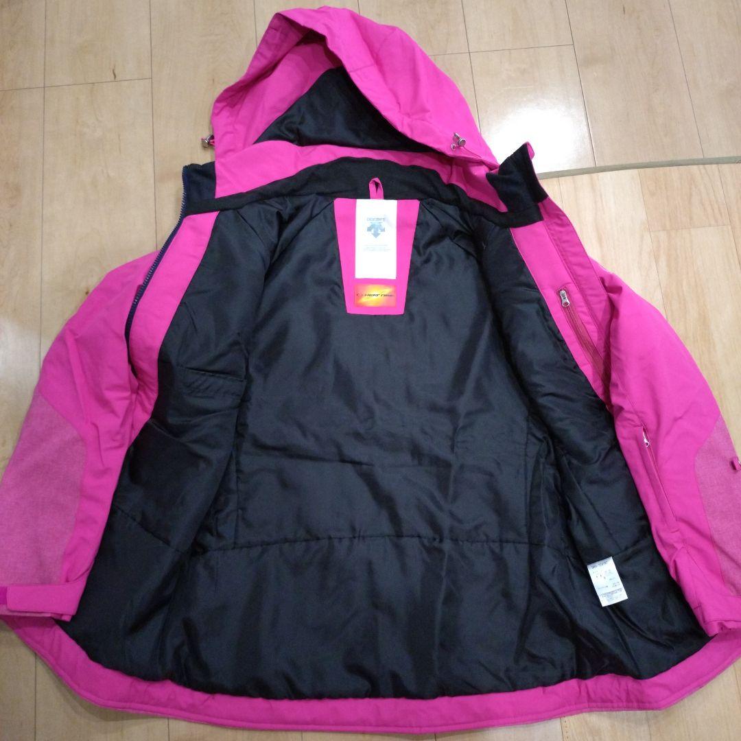 未使用　デサント　レディース　スキーウェア　スノボウェア　上下セット　M ピンク