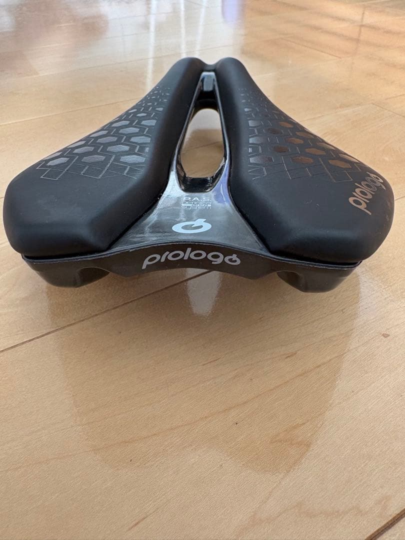 プロロゴ　ディメンション　カーボンレール