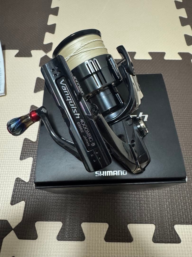 19ヴァンキッシュ 4000mhg シマノ　スピニングリール　シーバス