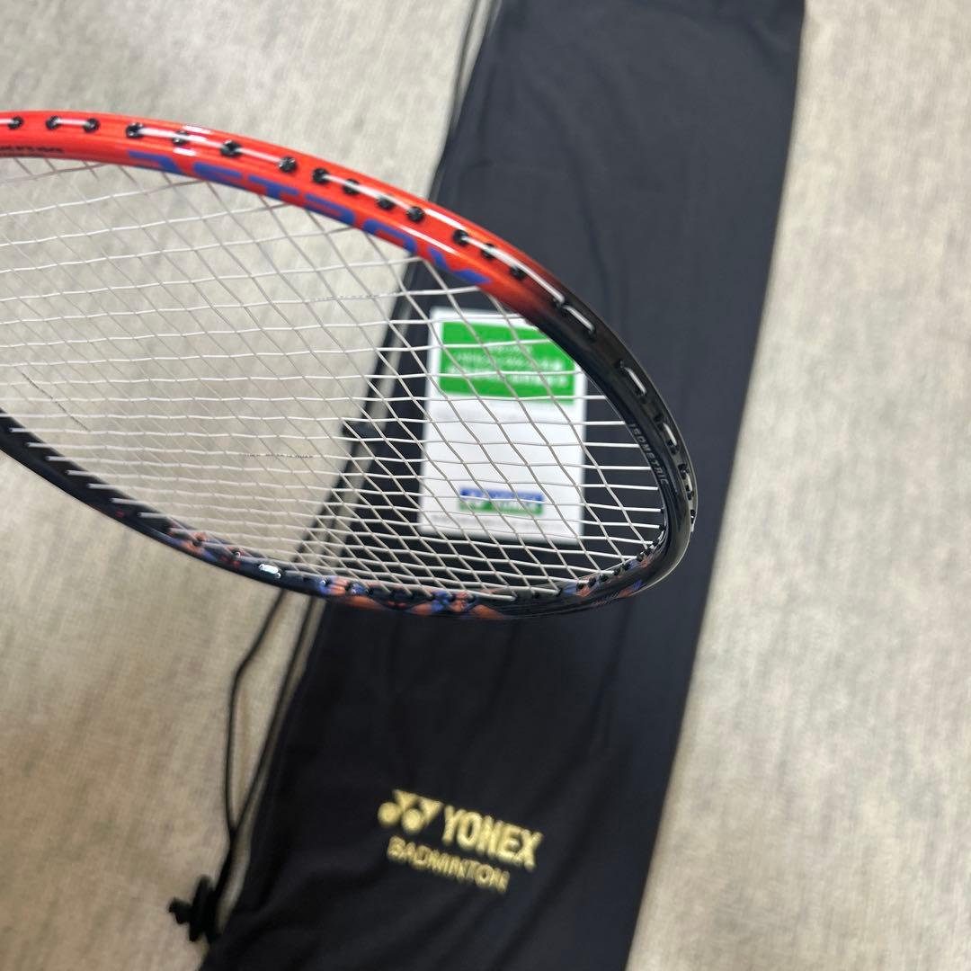 YONEXバドミントンラケットアストロクス77pro4U6