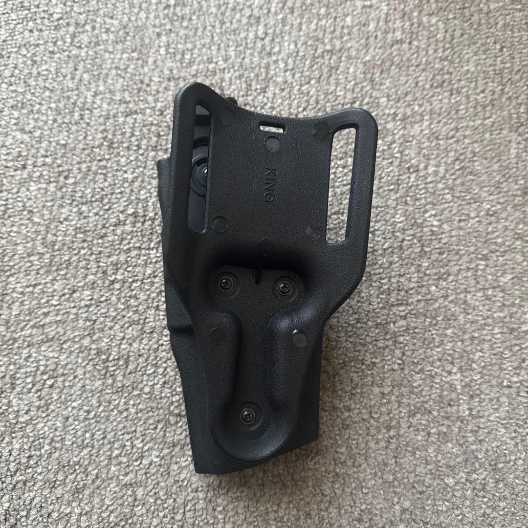 【成約済:マツさん】SIGP226ハンドガン弾倉2本、ホルスター付き(エアガン)