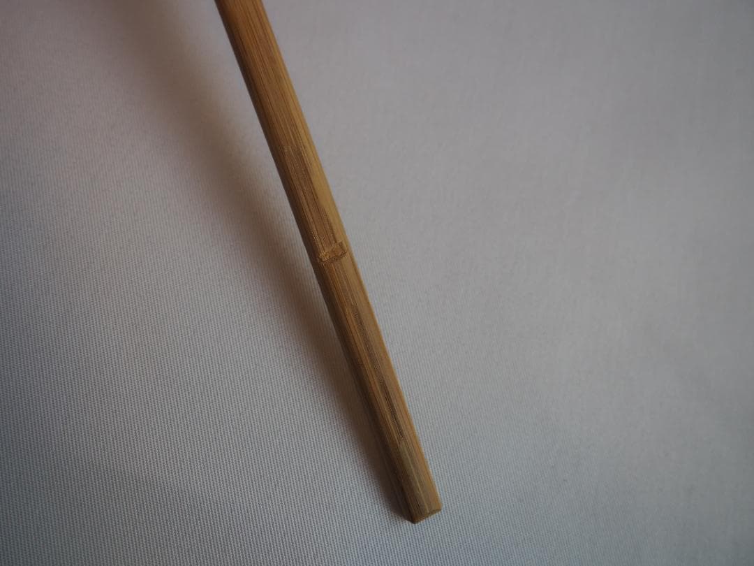 裏千家15世鵬雲斎自作『竹茶杓』銘：鉾の兒（ほこのちご）共箱・共筒