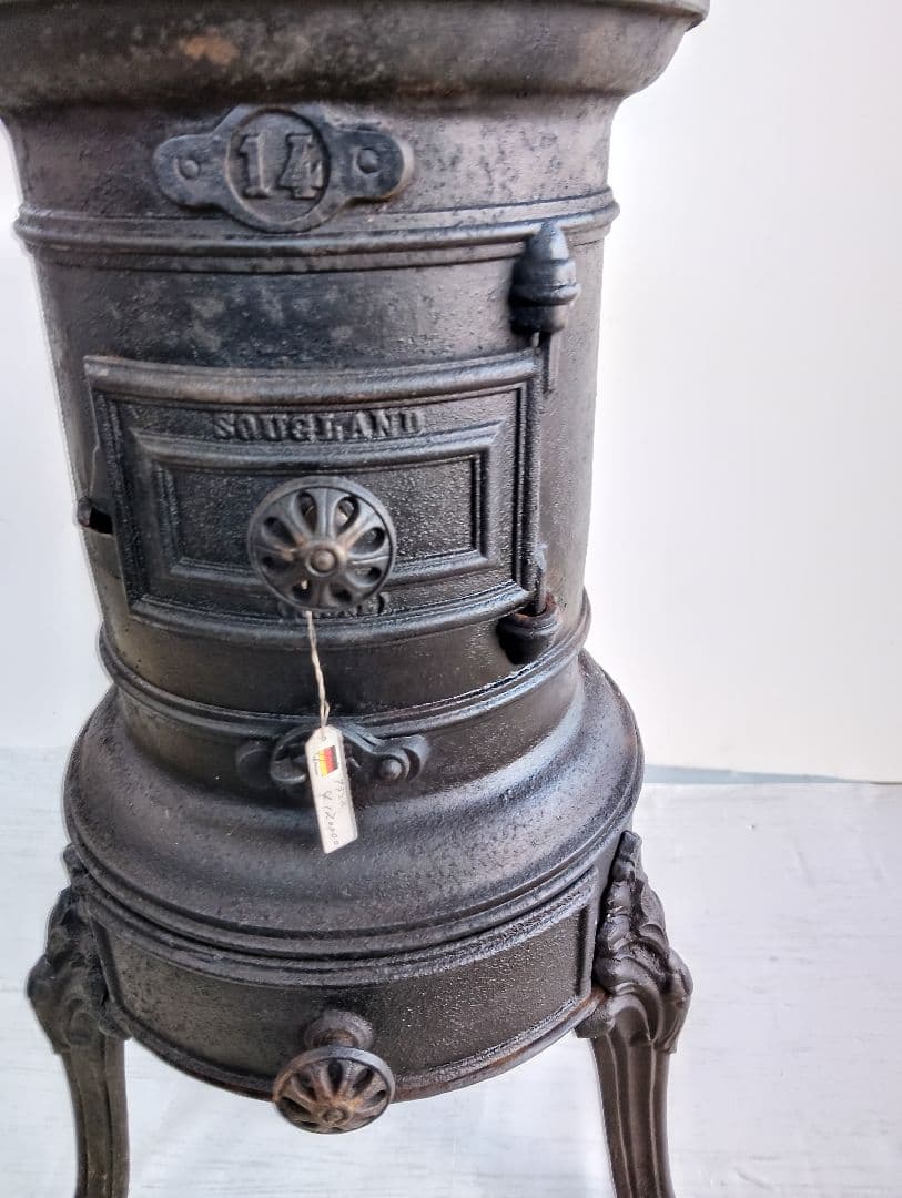 ストーブ フランス　鋳物 鉄製 シャビー レトロ ヴィンテージ(よ87)