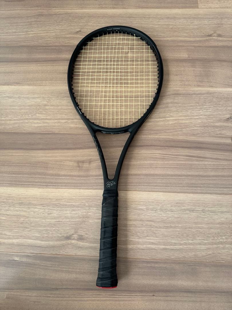 ロジャー・フェデラー サイン入り プロスタッフ