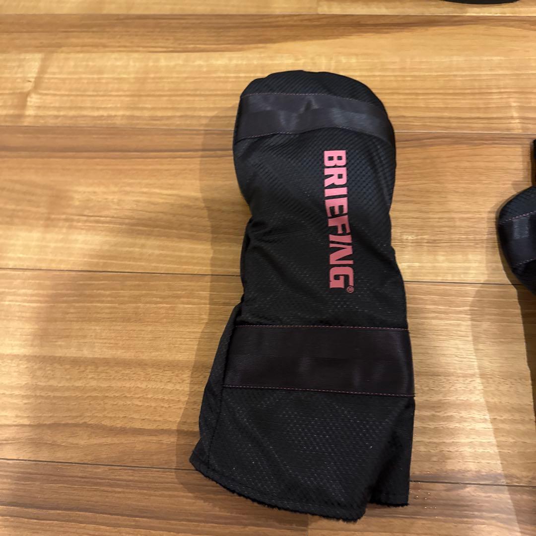 BRIEFING キャディバッグ 黒　ヘッドカバーセット