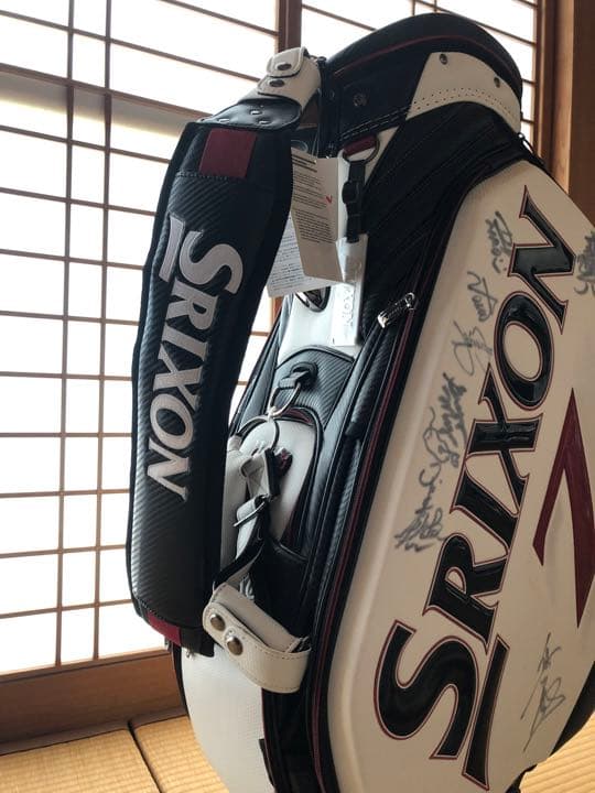 スリクソン　新品キャディバッグ　サイン入り