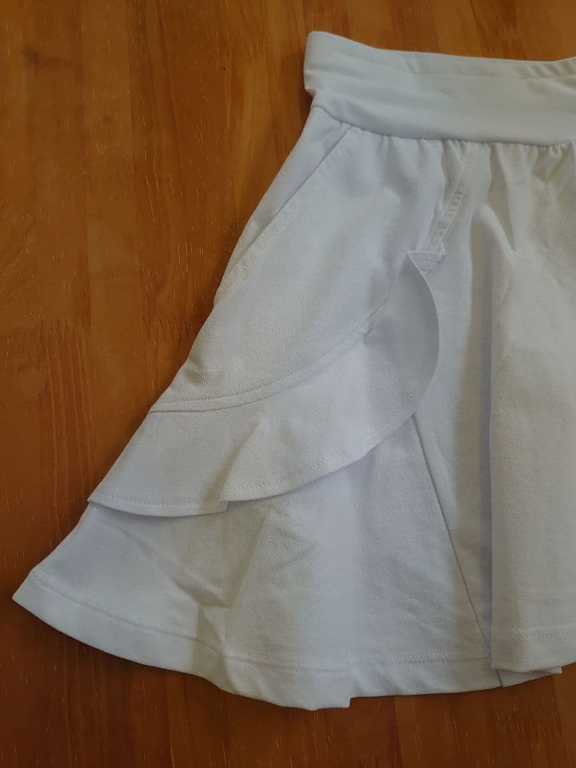 新品未使用　Admiral レディススコート　ATLA559 ホワイト　M