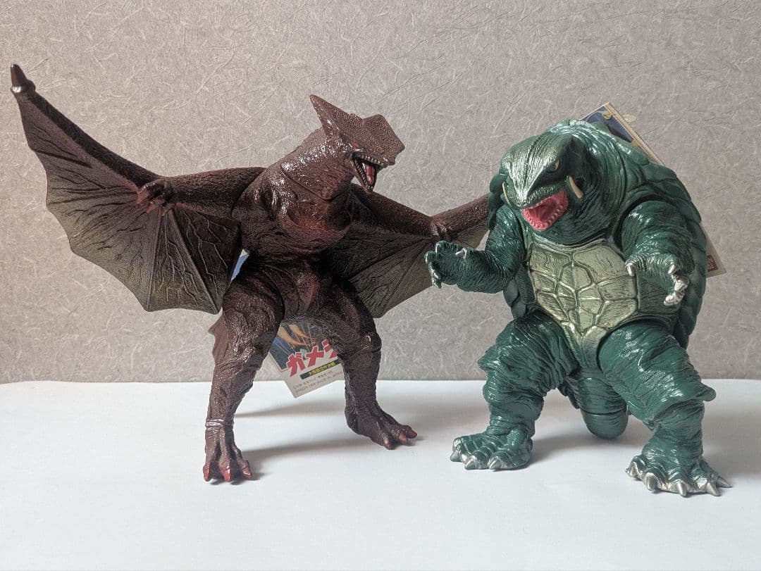 バンダイソフビ　ガメラ　ギャオス　2種　※タグ付　美品　当時物　日本製　ムビモン