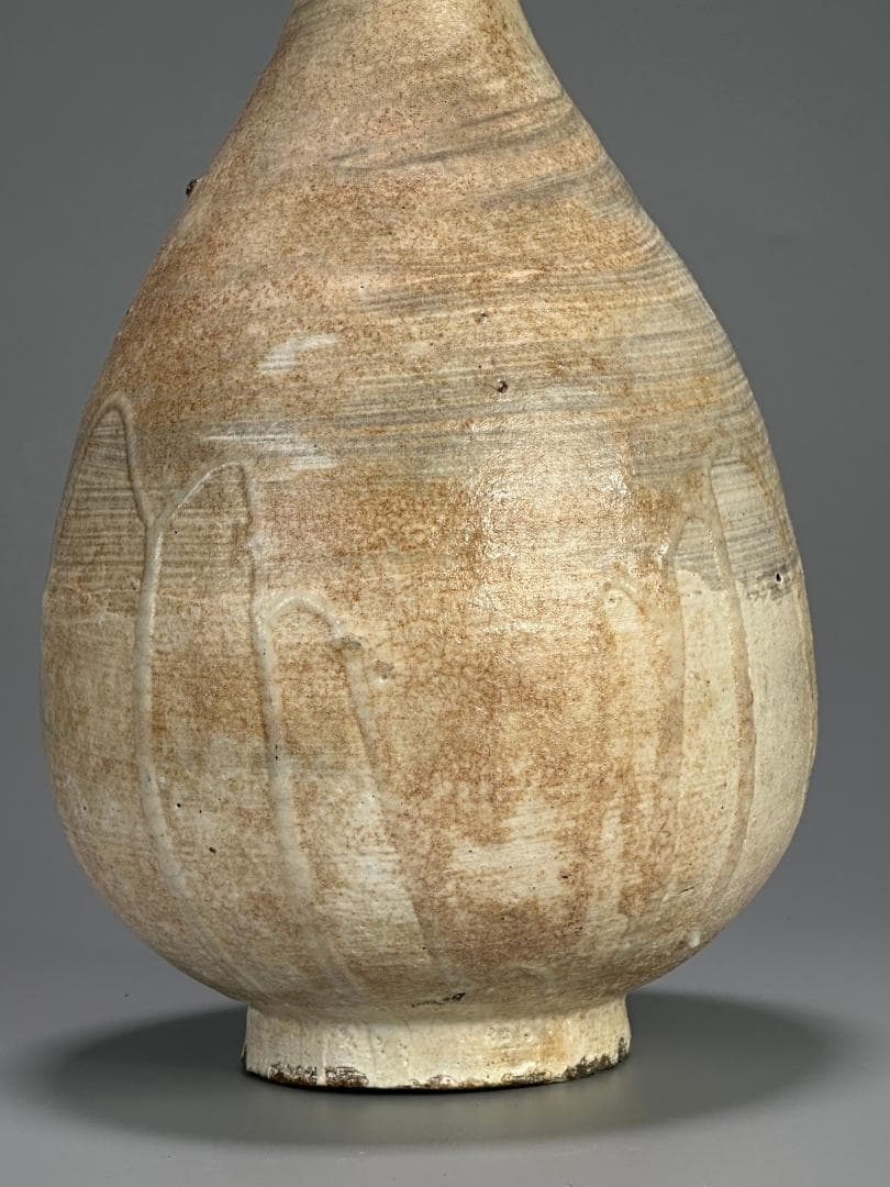 韓国美術　李朝時代　15～16世紀　李朝中期　刷毛目花瓶　華道具