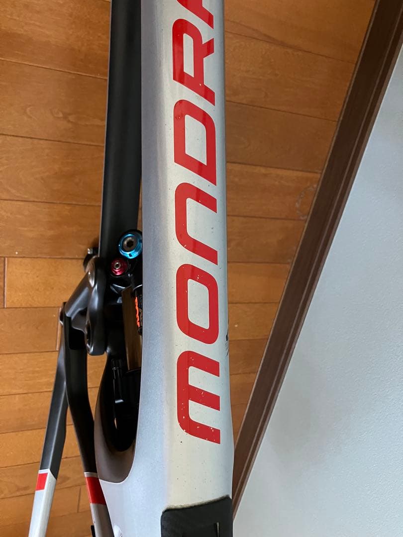 Mondraker Superfoxy RR カーボンフレーム M