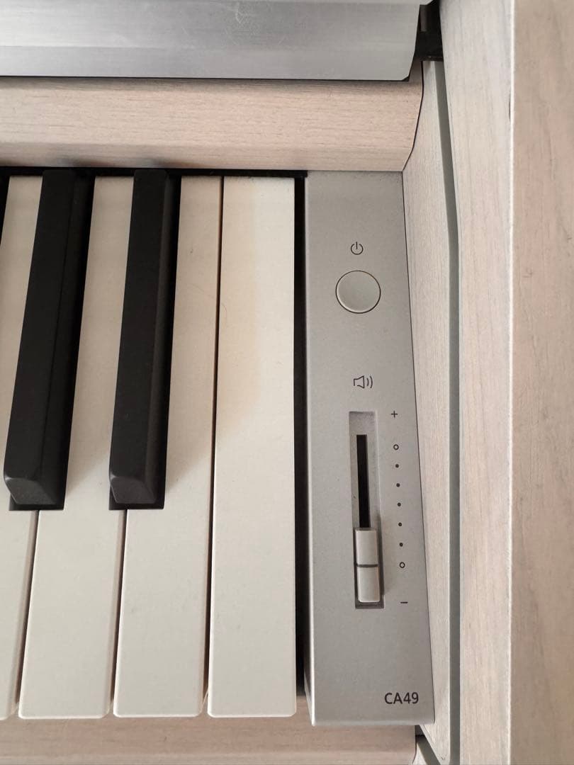 値下げしました‼︎22年製カワイca49a 電子ピアノ 88鍵盤 椅子付き