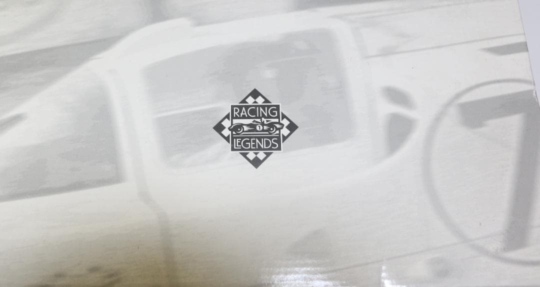 超貴重　Exoto １/１８ シャパラル２Ｆ　ハイウィング１９６７　中古品