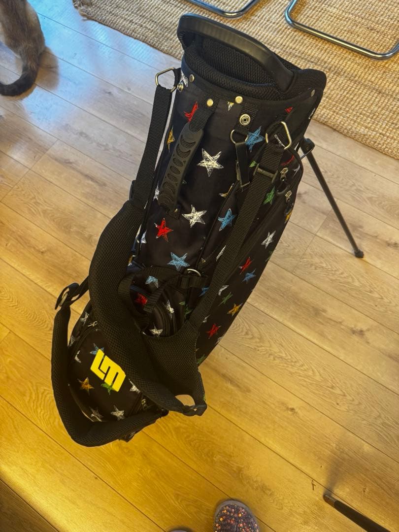 ゴルフキャディバック　ラウドマウス