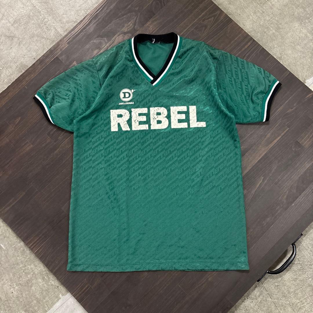 8SM2 DELL'ERBAゲームシャツ　緑　スポーツ　総柄　Ｖネック　古着