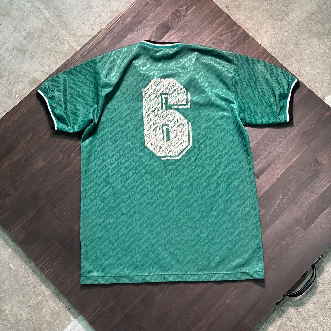 8SM2 DELL'ERBAゲームシャツ　緑　スポーツ　総柄　Ｖネック　古着