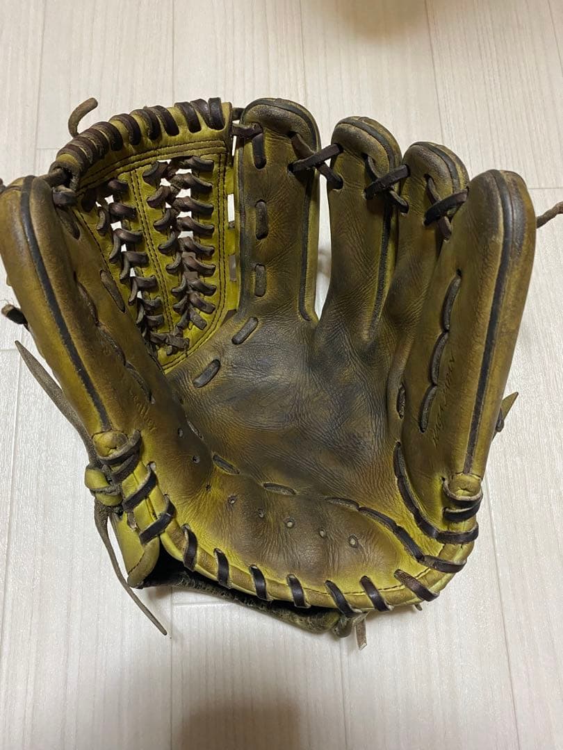 匿名発送　　ミズノプロ硬式内野手用グローブ