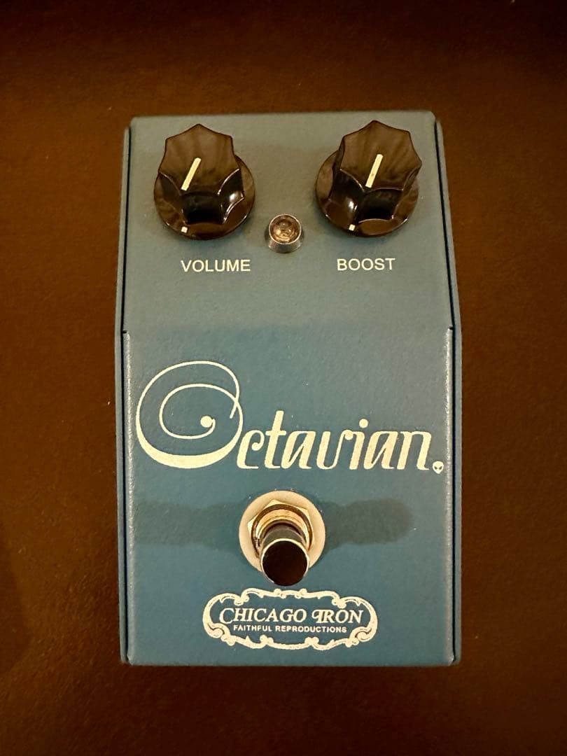 ギター CHICAGO IRON Octavian