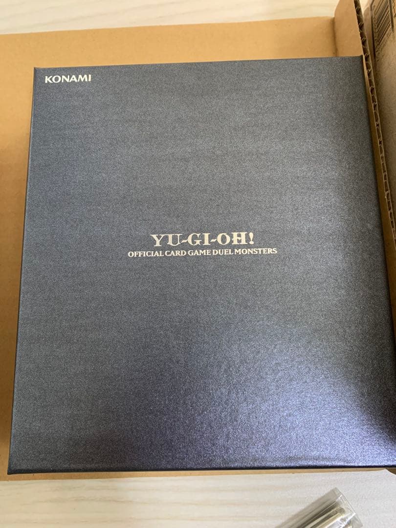 【付属品完備】遊戯王　ブラックマジシャン　ステンレス　25th スペシャルカード