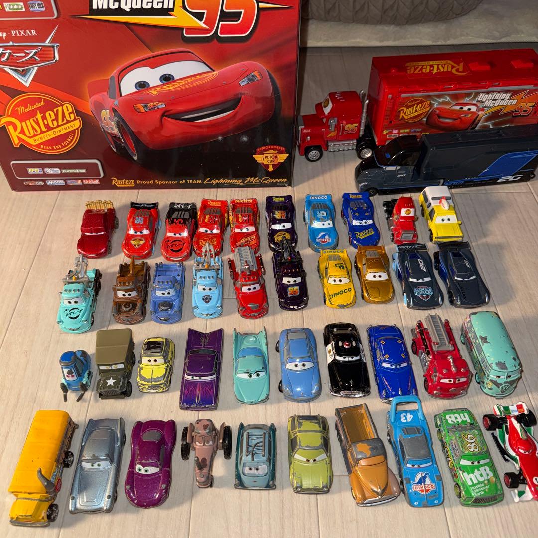 トミカ カーズ ミニカー 42台セット　まとめ売り