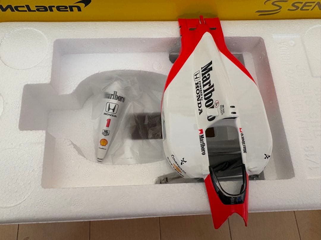 AUTOart1/18マクラーレンMP4/6マルボロデカールカスタム