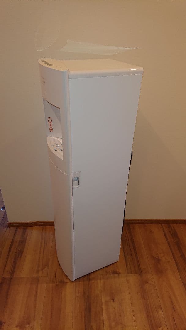 フレシャス ウォーターサーバー