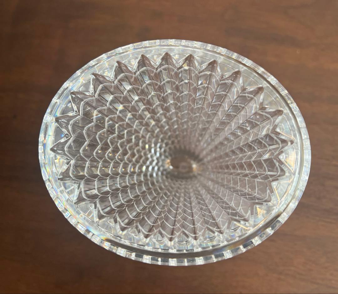 バカラ　ベース　花瓶　置物　アイ・ベース　サイズS