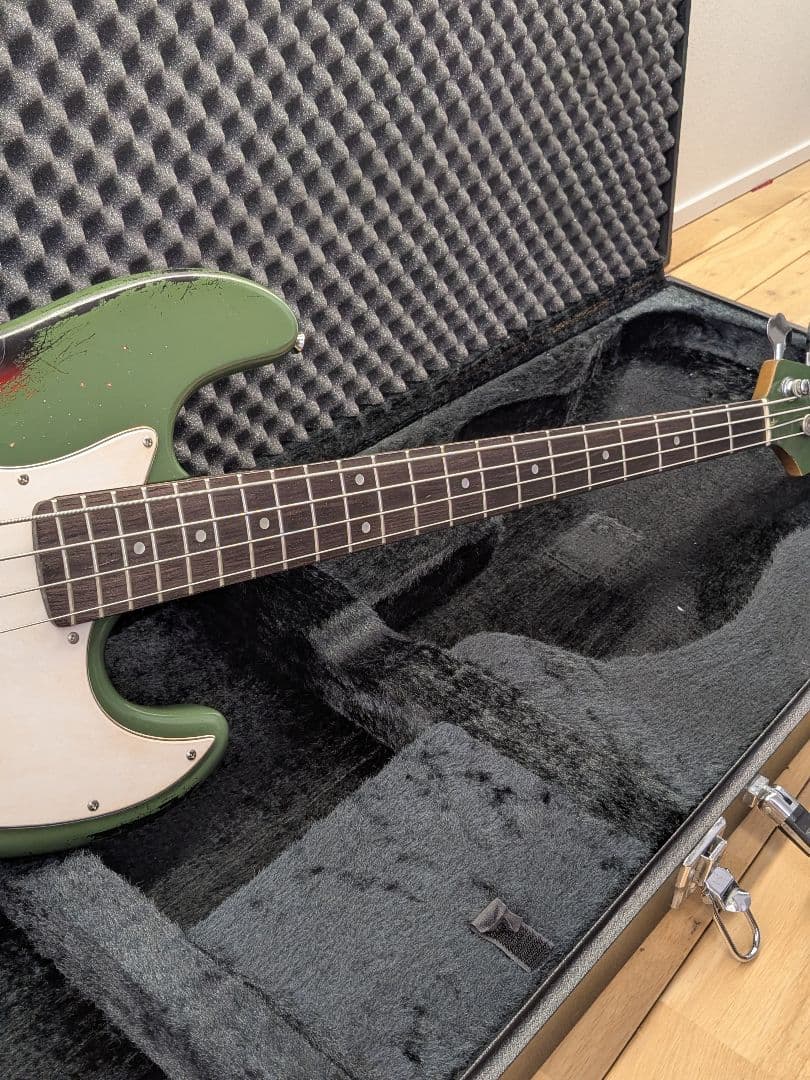 jazz bass ジャズベース /マルチレイヤーエイジド加工 オーバーラッカー