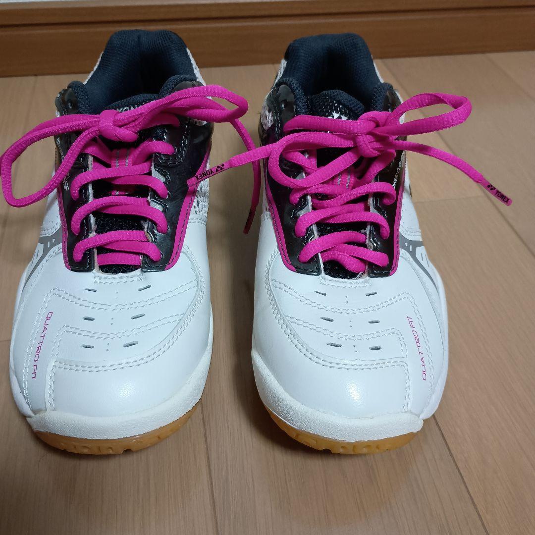 【極美品】YONEX power cushion 65SF 22.5cm【廃盤】