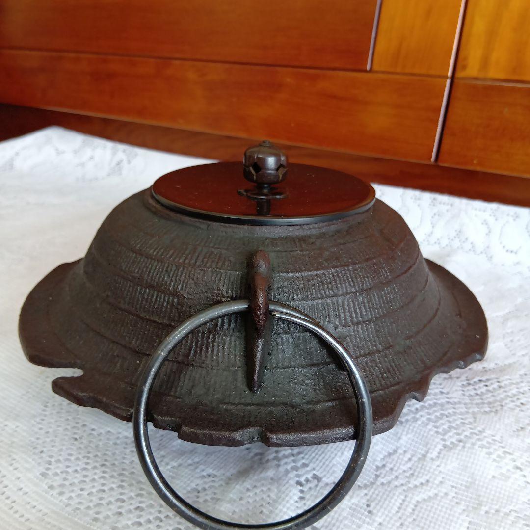茶道具・置炉用笠釜・鉄製茶釜 ・あじろ鉄・釜環付き・USED【24】