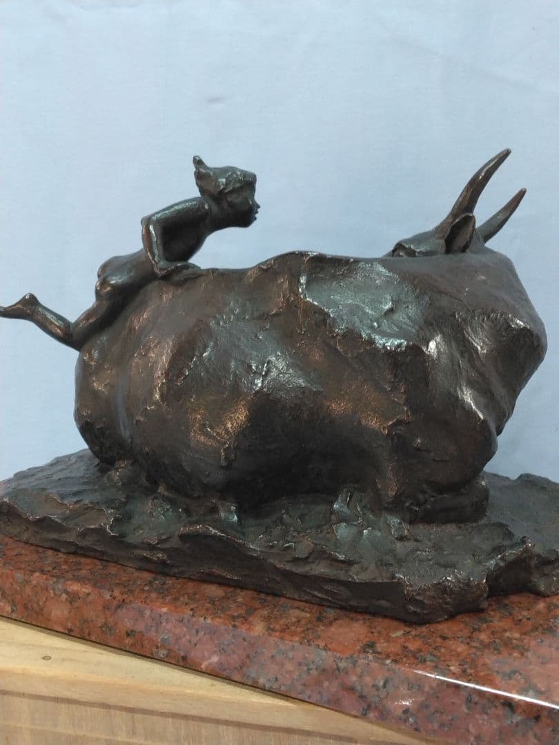 中村晋也　ブロンズ彫刻 　彫刻 文化勲章　日本芸術院会員　置物