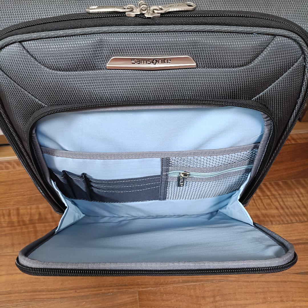 美品Samsonite Stackkitキャリーオンキャリー可　モバイルコード付