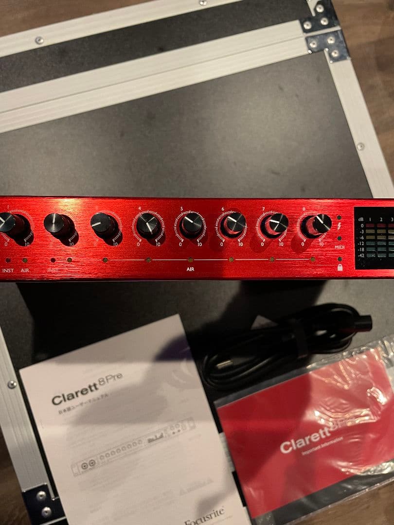 Focusrite Clarett 8Pre オーディオインターフェイス