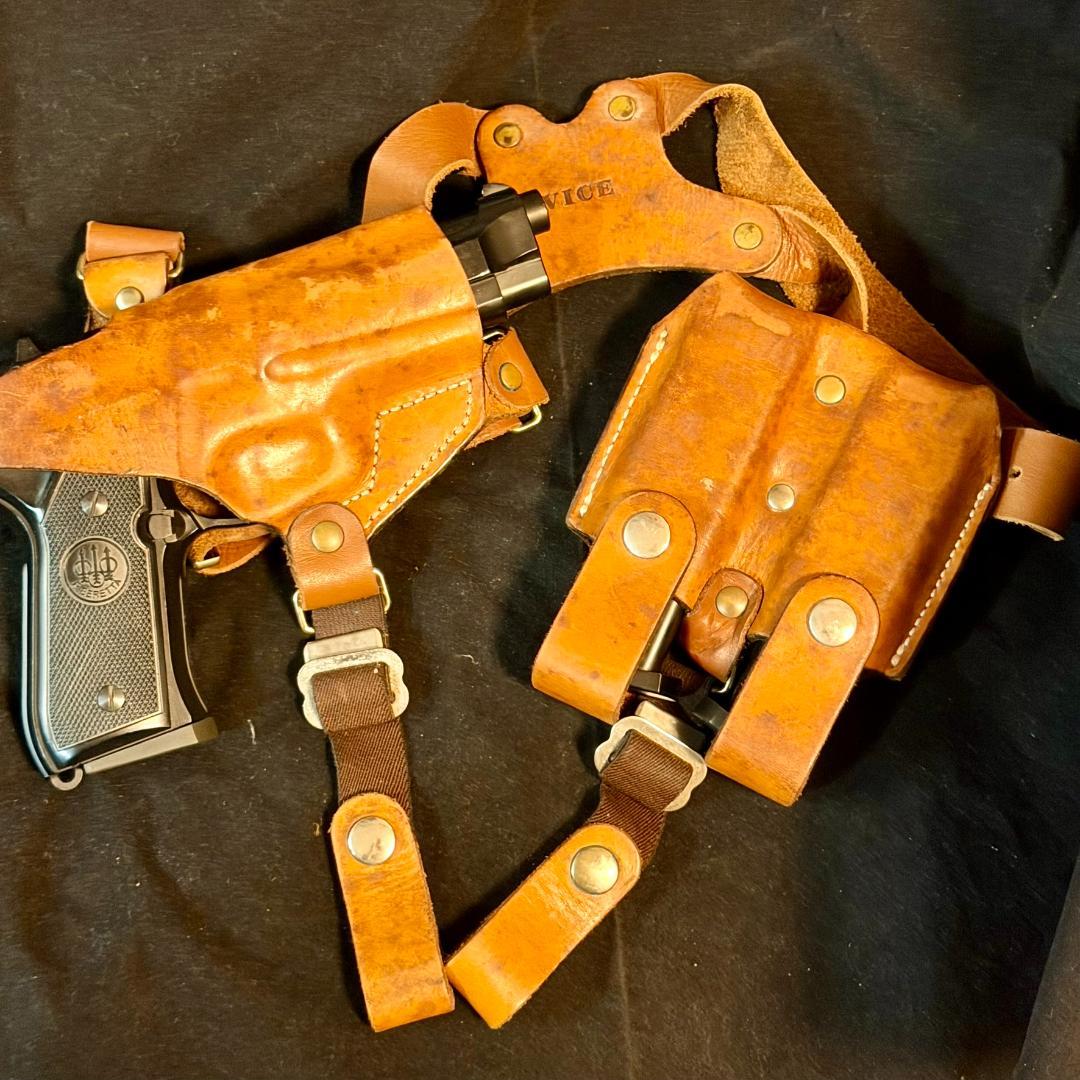 整備済 MGC Glory road VICE 革製ショルダーホルスター