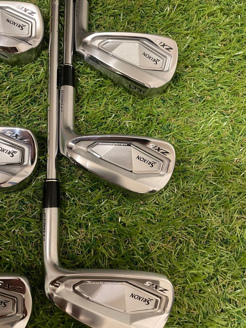 大人気　ダンロップ スリクソン ZXi5 アイアン 6本 モーダス105S