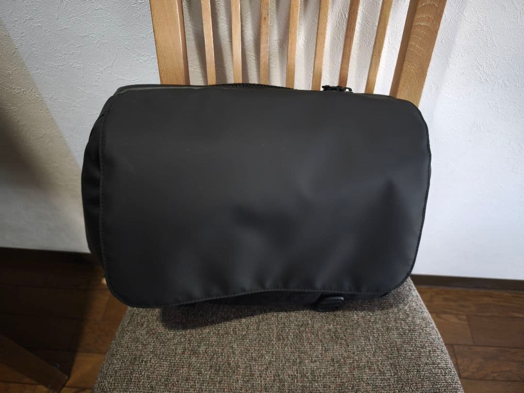 ✨️ほぼ新品✨️トライディールTOUGH BIG SLINGBAG BLACK