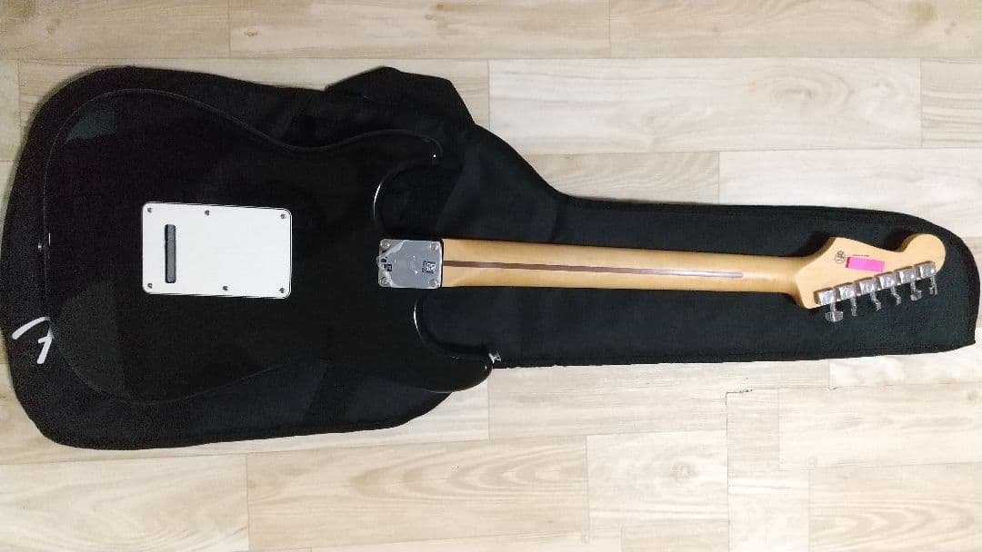 【週末限定】Fender　Player　Series　Stratocaster