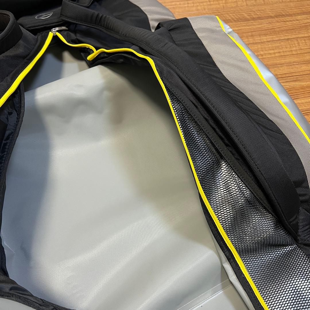 メルセデスベンツ純正　スキー・スノボケース