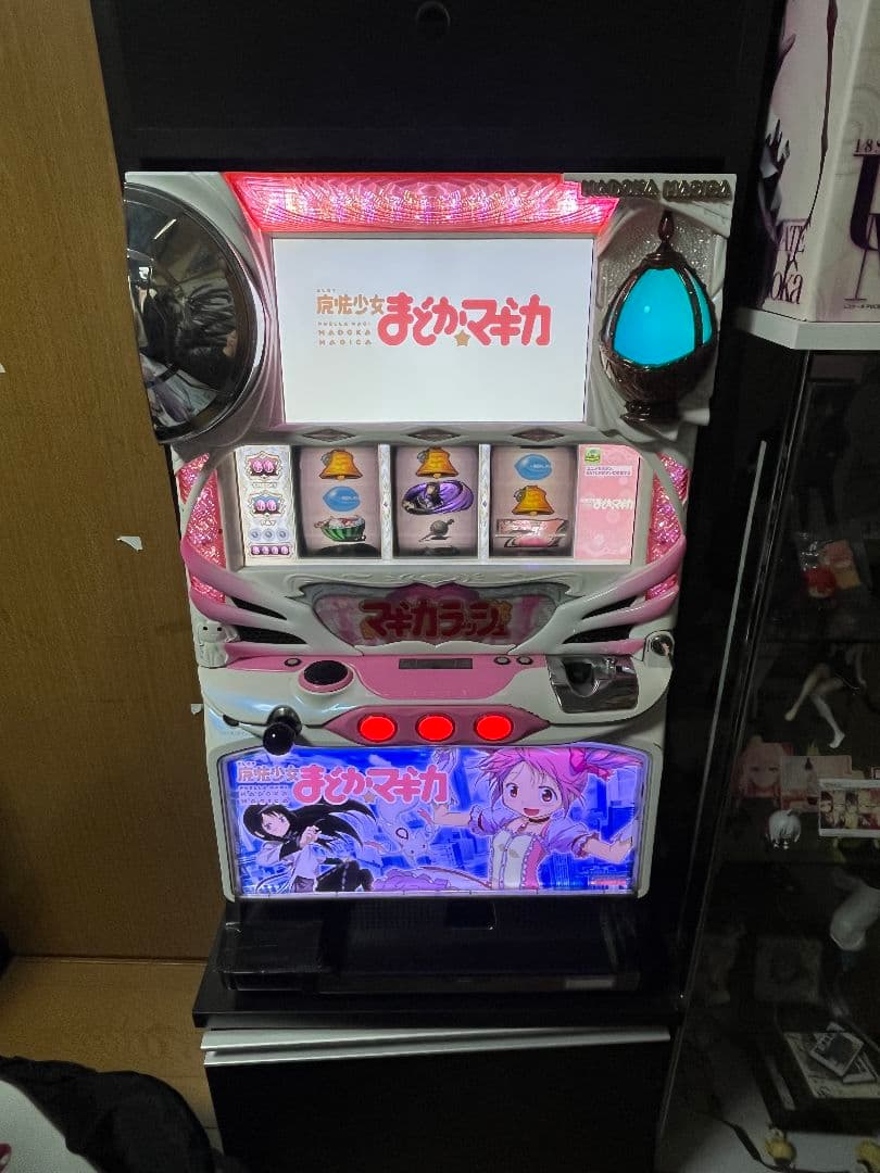 パチスロ 不要 まどかパネル付き 実働品 超人気機種♪実機 スロット 初代