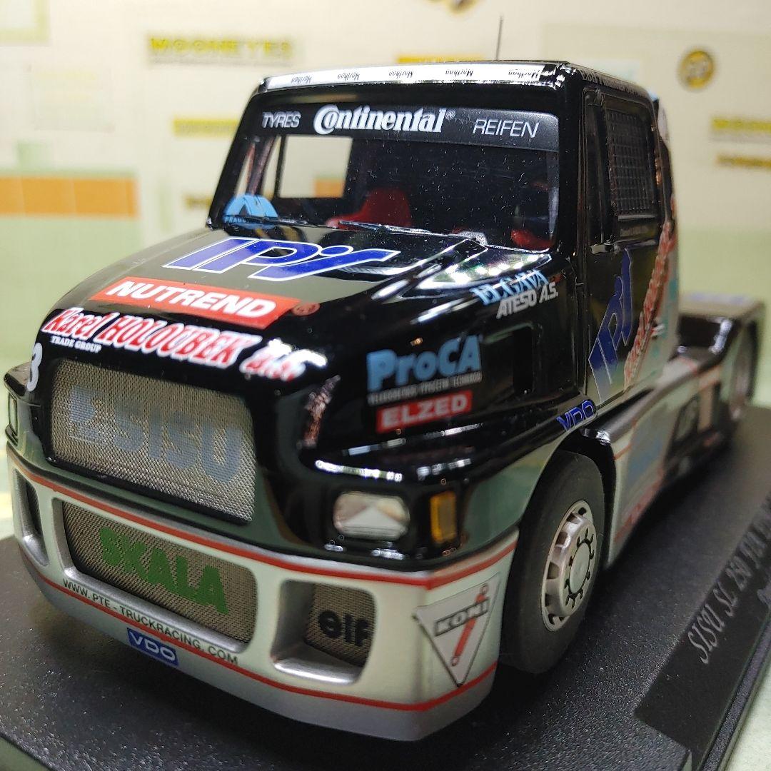 SIU SL 250スロットカー1/32（ミラー無し）