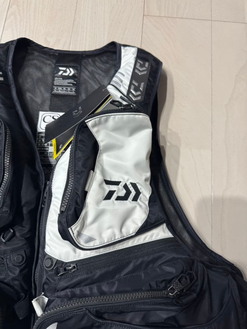 新品未使用　ダイワ フローティングベスト DF-3609 船釣り サイズXL