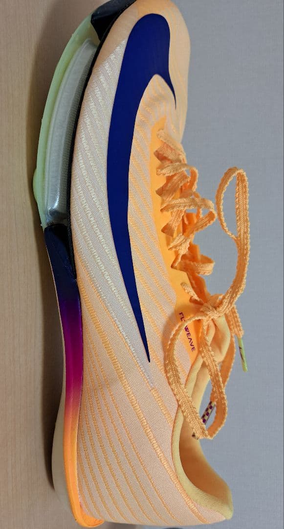 NIKEマックスフライ2世界陸上限定カラー