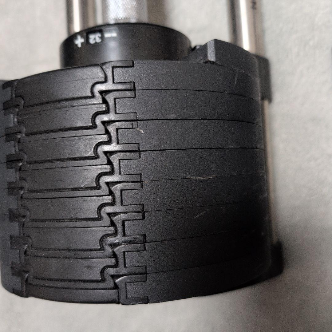 カカお豆：①フレックスベル 32kg / 2kg刻み 可変式ダンベル　1個